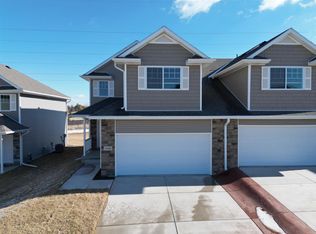 1436 Cedar Cove Rd, Lincoln, NE 68505