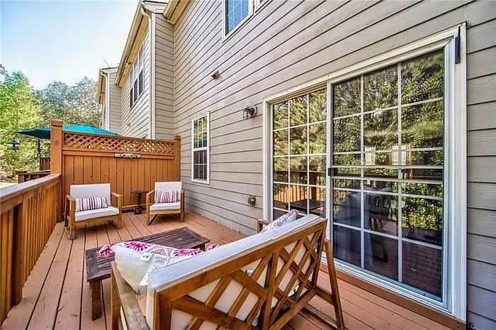 4003 Edgecomb Dr — Photo 30
