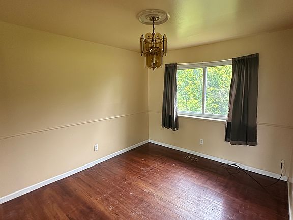 5th image of 30500 Ohmer Dr