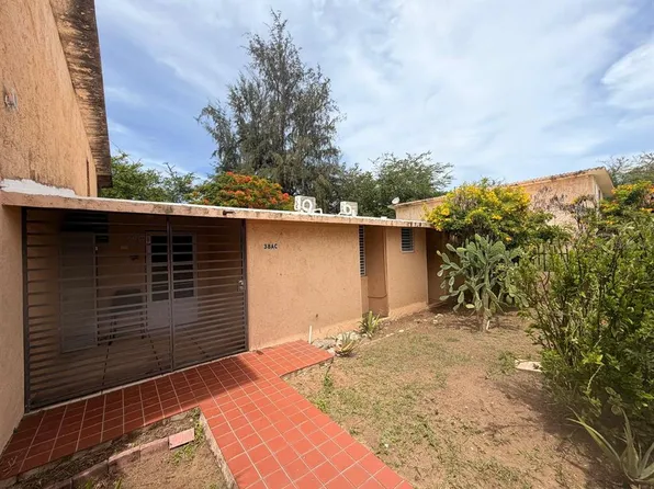 38AC Santillana Del Mar, Loiza, PR 00772
