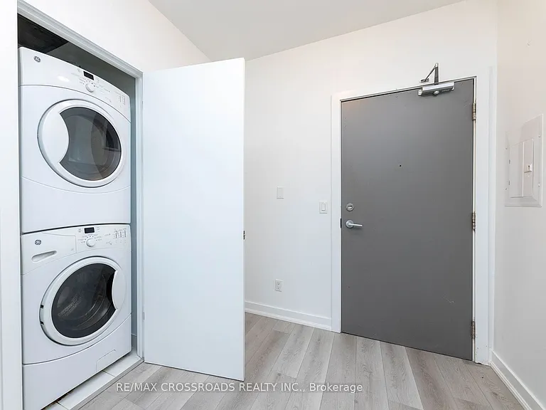 169 Fort York Blvd #607 — Photo 2