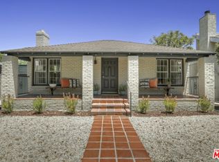 5454 Woodman Ave, Van Nuys, CA 91401