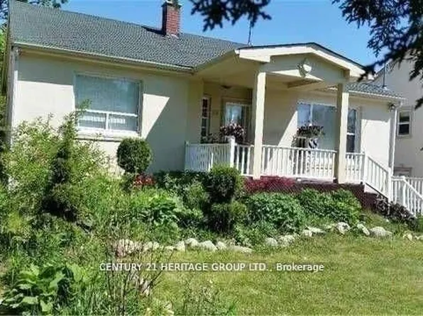 70 Woodward Ave #L, Markham, ON L3T 1E7