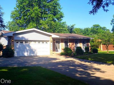 6275 Walker Ct, Troy, MI, 48085