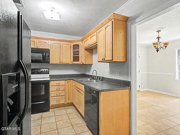 5th image of 715 Cypress Rd
