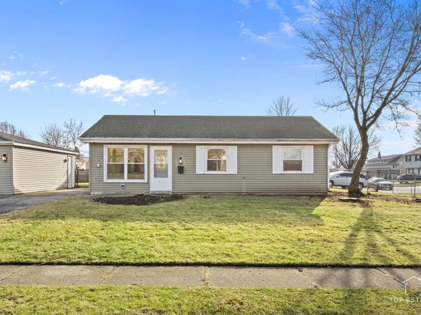 2391 Poplar Ave, Hanover Park, IL 60133