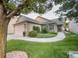 9809 W Sleepy Hollow Ln, Garden City, ID 83714
