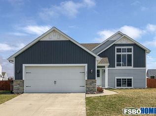 3513 Poplar Dr SW, Bondurant, IA 50035