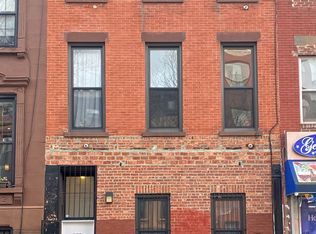 898 Lafayette Ave #3F, Brooklyn, NY 11221