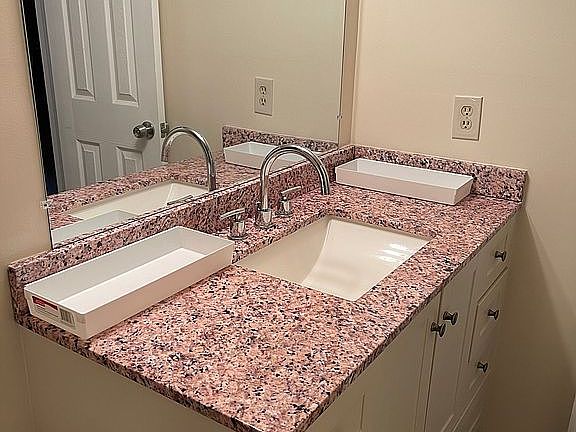 150 Somerset Cres H West Palm Beach, St Paul Stone Effects Vanity Top Reviews