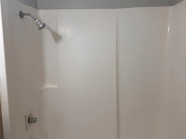819 Studio Bathroom