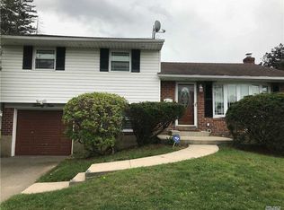24 Northumberland Rd, Jericho, NY 11753