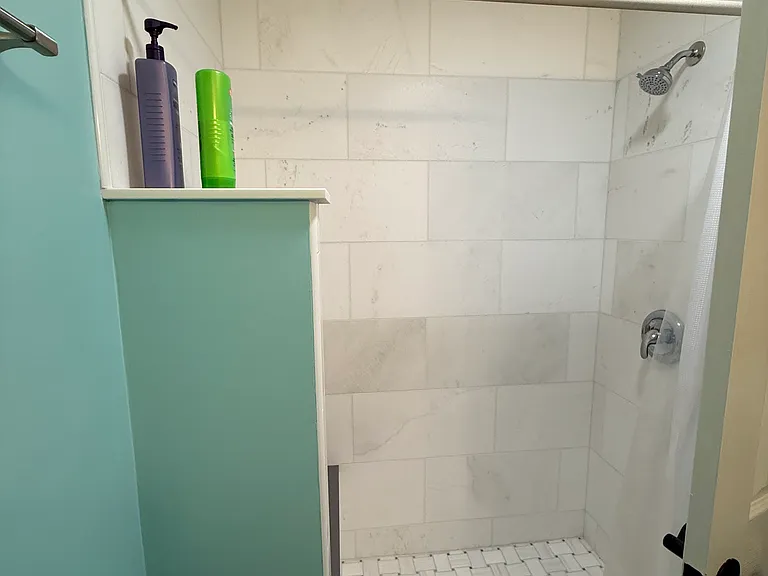 8616 McHenry St — Photo 21