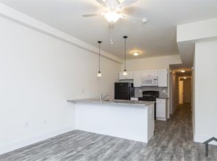 6032 Market St FLOOR 2, Philadelphia, PA 19139