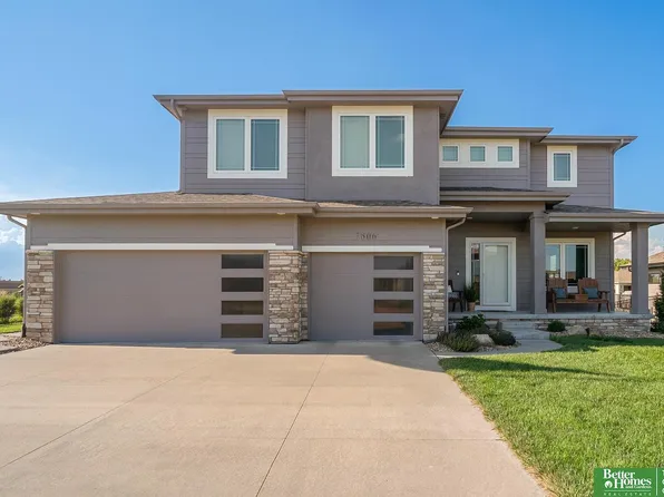 7806 Von St, Papillion, NE 68046