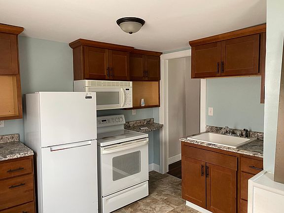 3rd image of 513 N Magnolia Ave #2