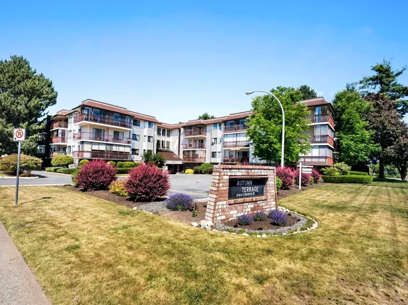 2414 Church St #306, Abbotsford, BC V2T 3J7