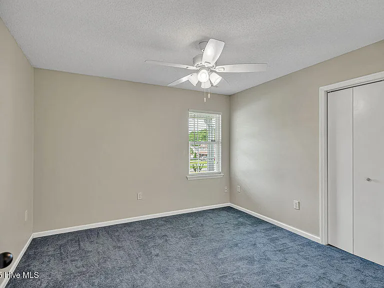 201 Ross Ct — Photo 20
