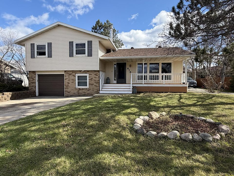 1st image of 8780 Fairview Ln