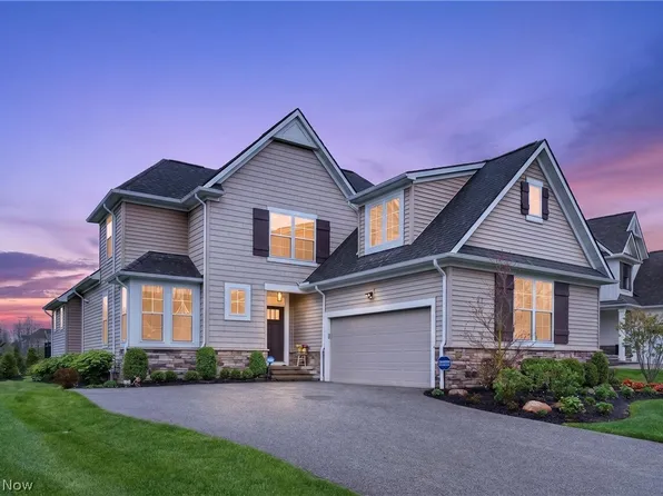 7429 Villa Rdg, Chagrin Falls, OH 44023
