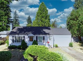 15563 6th Ave NE, Shoreline, WA 98155
