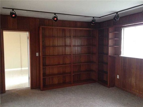 5th image of 541 Palmetto Dr