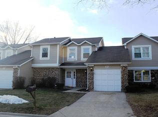 252 Sutton Ct, Bloomingdale, IL 60108