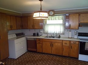 2nd image of 2230 3rd Ave