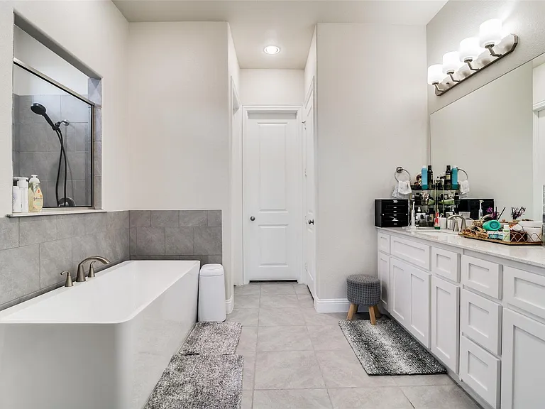 3513 Ridgecross Dr — Photo 8