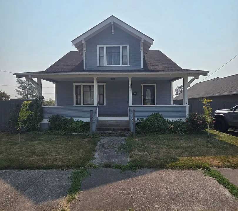 481 SW Cascade Ave