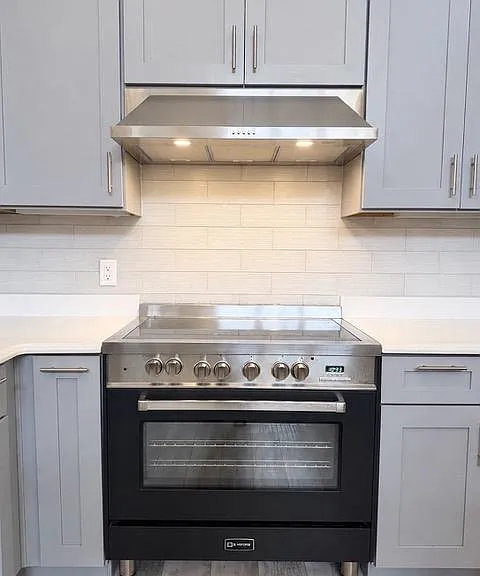 20401 Rockpark Ln — Photo 6