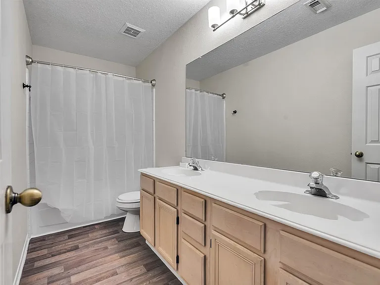 2108 Autumn Cove Dr — Photo 36