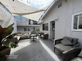 1216 Manhattan Ave, Manhattan Beach, CA