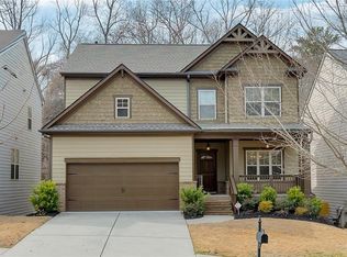 5016 Maplecliff Dr, Sugar Hill, GA 30518
