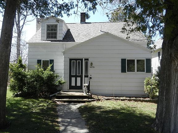 5th image of 10775 N Bay Shore Dr