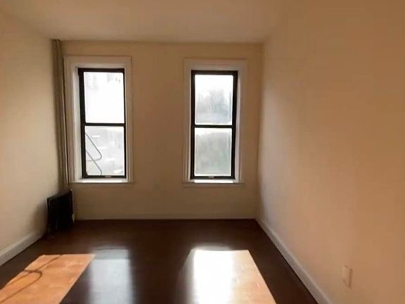 3rd image of 468 W 148th St #1W