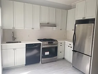 Rented by Metropolis International Realty Inc.