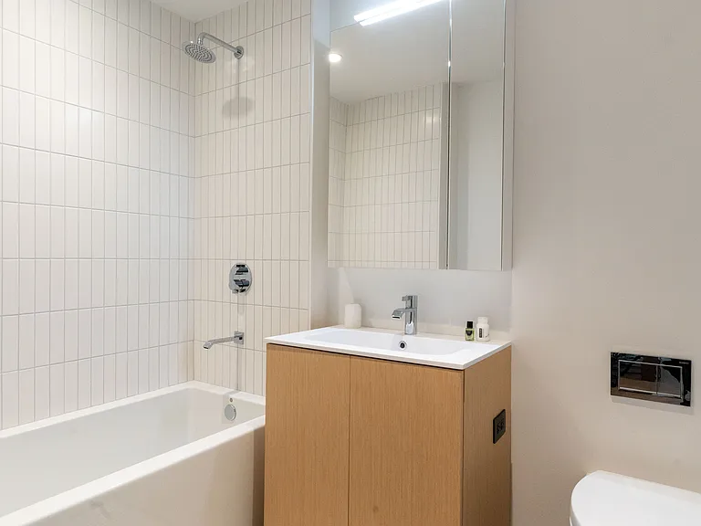168 Plymouth St #3B — Photo 10