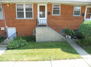 324 N Illinois Ave APT E, Villa Park, IL
