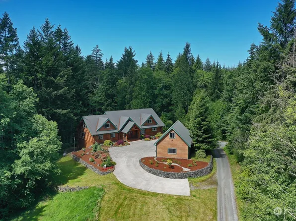 4056 Springwater Lane, Clinton, WA 98236