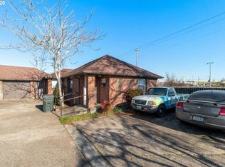 705 Queen Ave SW, Albany, OR 97321