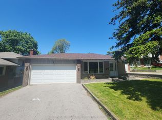 82 Havenbrook Blvd, Toronto, ON M2J 1B2