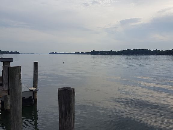 5th image of 130 Beach Ln