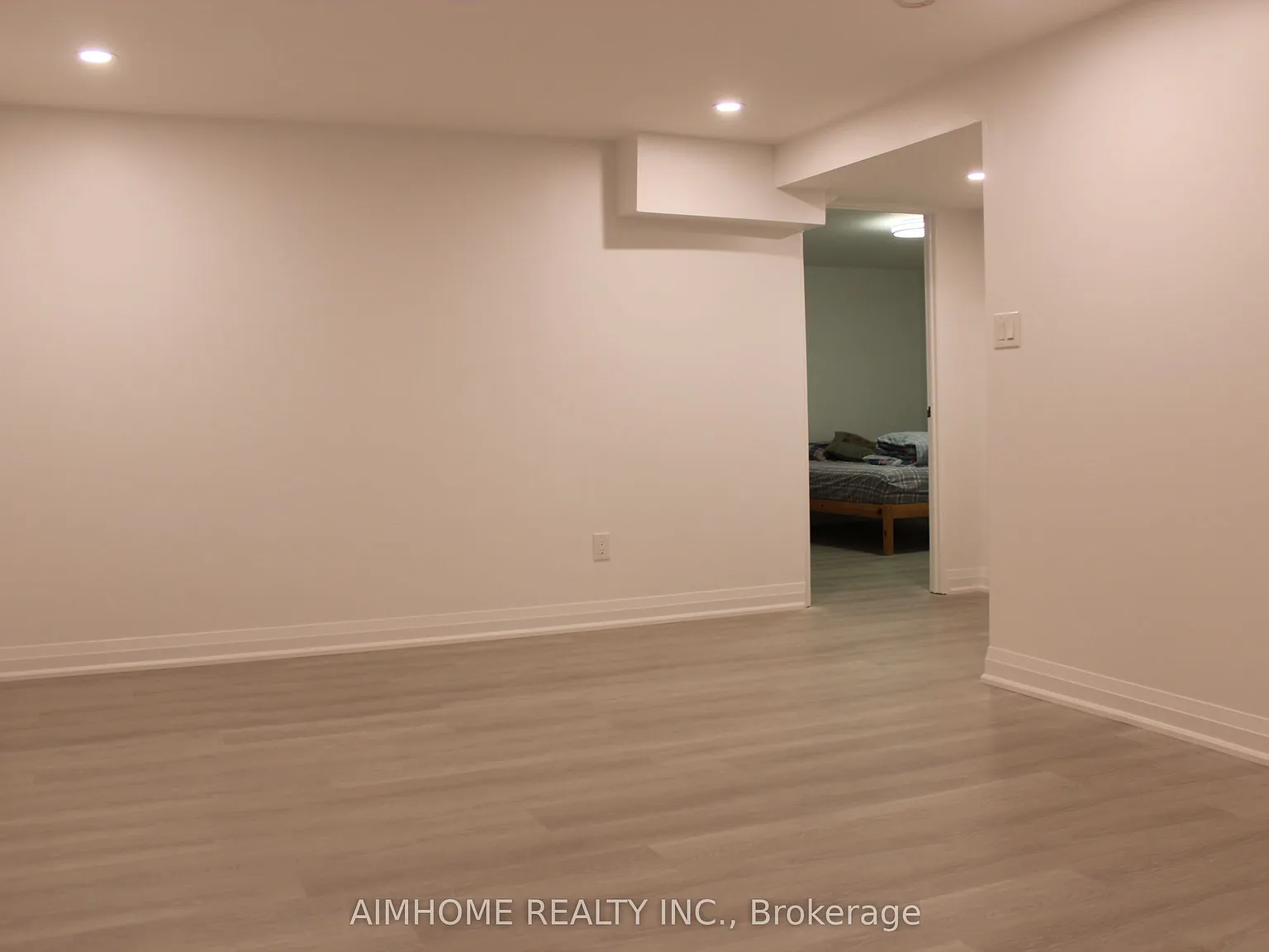 2 bed, $1,700 — Photo 3