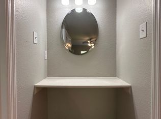Spacious 3 bedroom, 2 bathroom apartment homes: Rand Off Broadway!, Knoxville, TN 37918