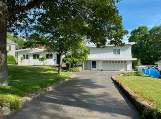 25 Riverview Ave, Westerly, RI 02891