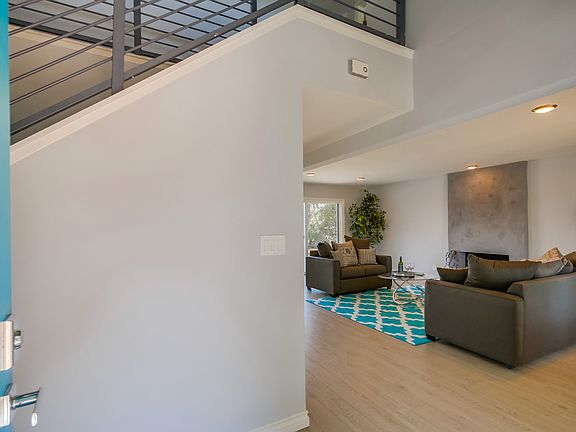 5th image of 5181 Park West Ave