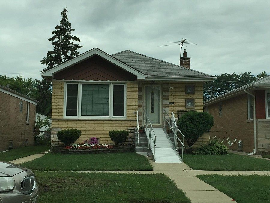 1st image of 424 49th Ave