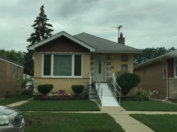 424 49th Ave, Bellwood, IL 60104