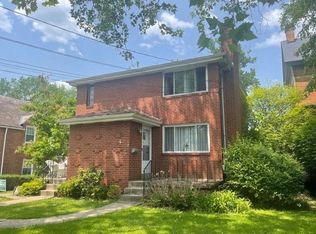 12 Alice St, Pittsburgh, PA 15205